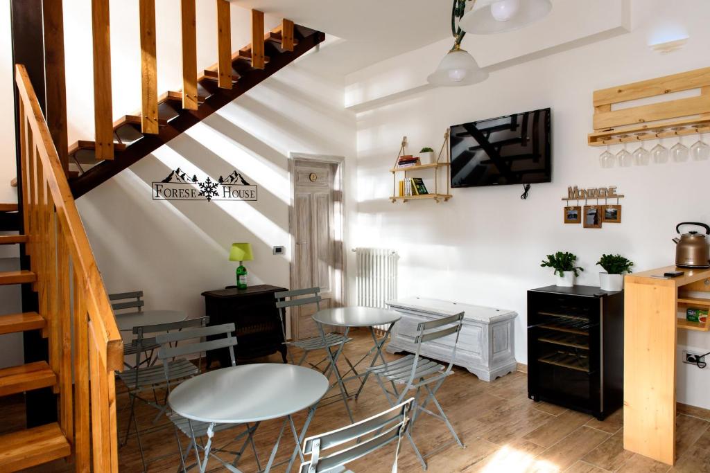 Forese House room 1